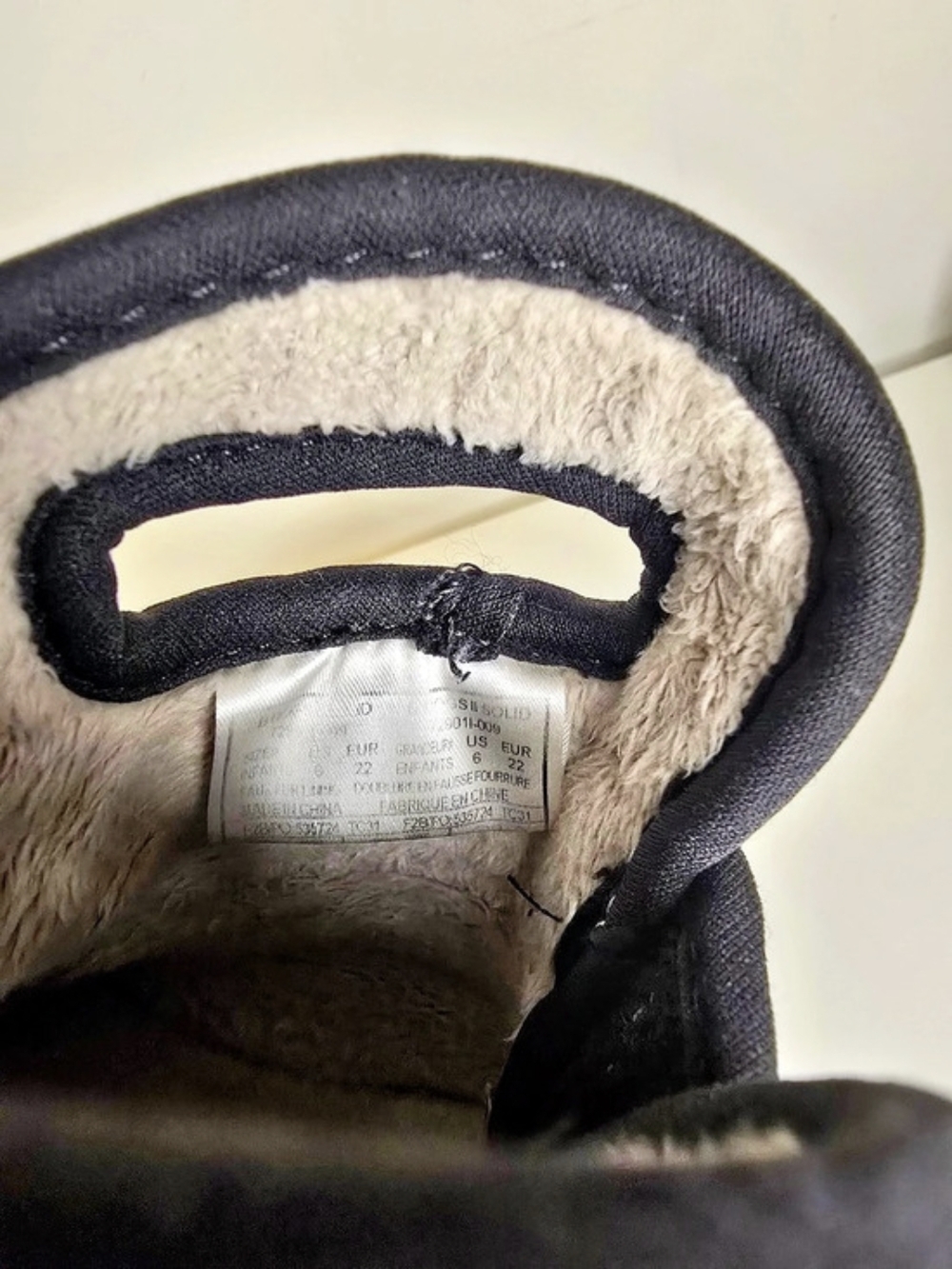 Bogs Winter Boots - Picture 7 of 7